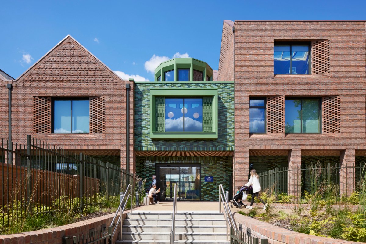 Notting Hill & Ealing High School